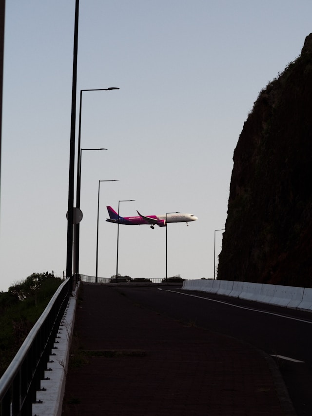 : Madeira Airport Spotting | Santa Cruz LPMA — Santa Cruz, Madeira Island