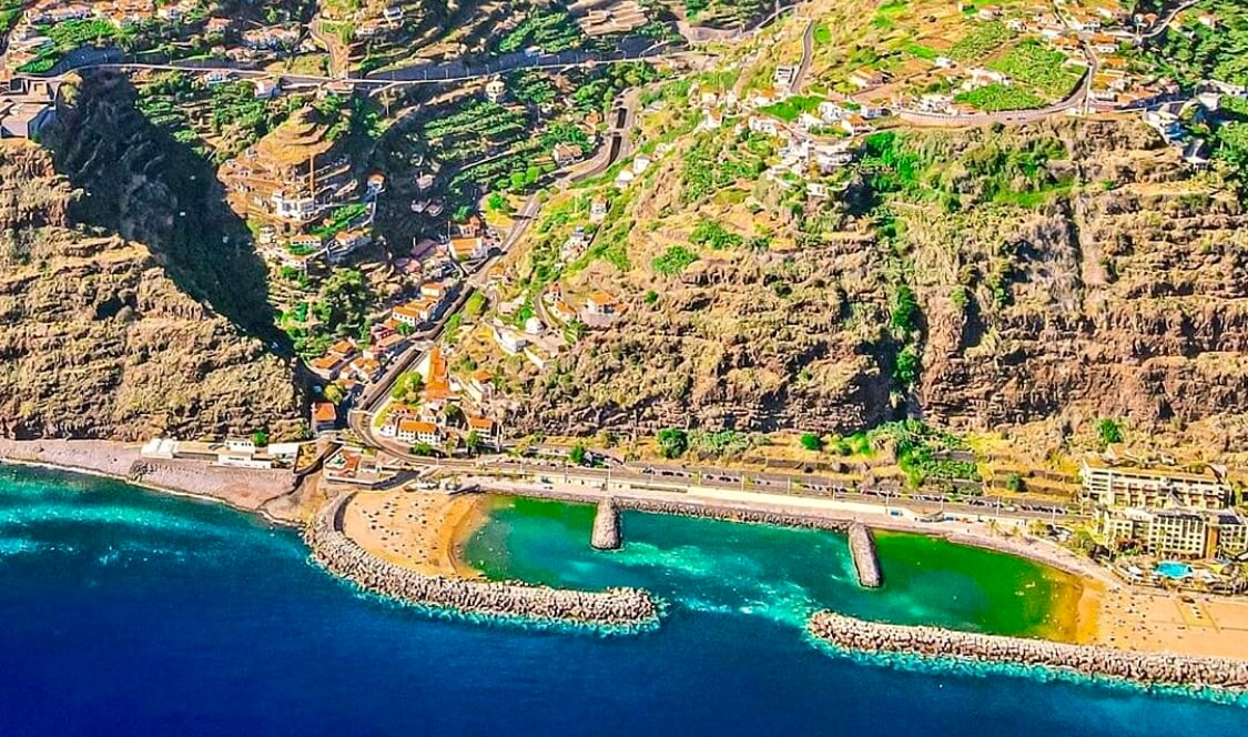 : Calheta Golden Sand Beach | Madeira Southwest — Calheta, Madeira Island