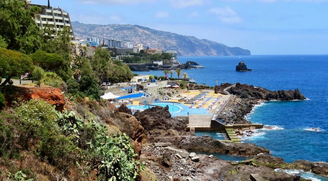 : Ponta Gorda Beach Complex | Funchal — Funchal, Madeira Island
